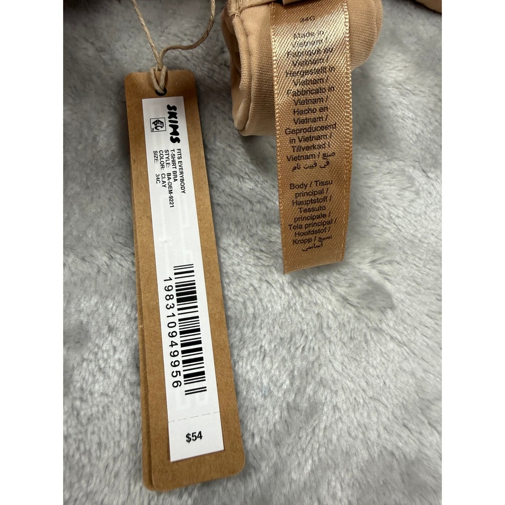 NWT SKIMS Fits Everybody T-Shirt Bra Clay Tan Underwire 34C - Picture 4 of 4